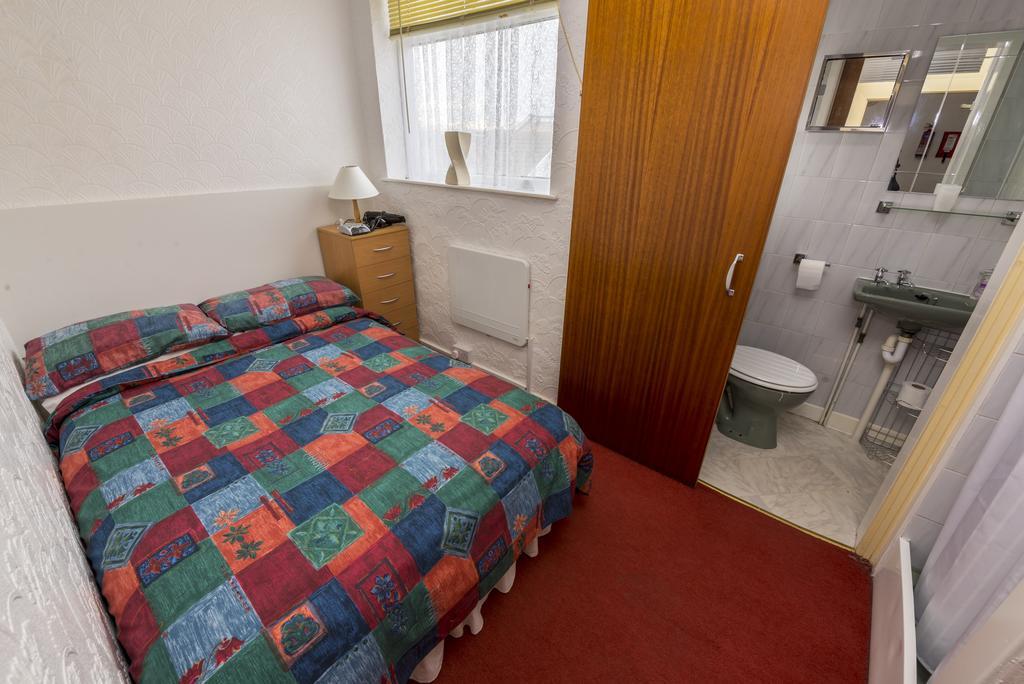 Lyndale Holiday Flats Blackpool Luaran gambar